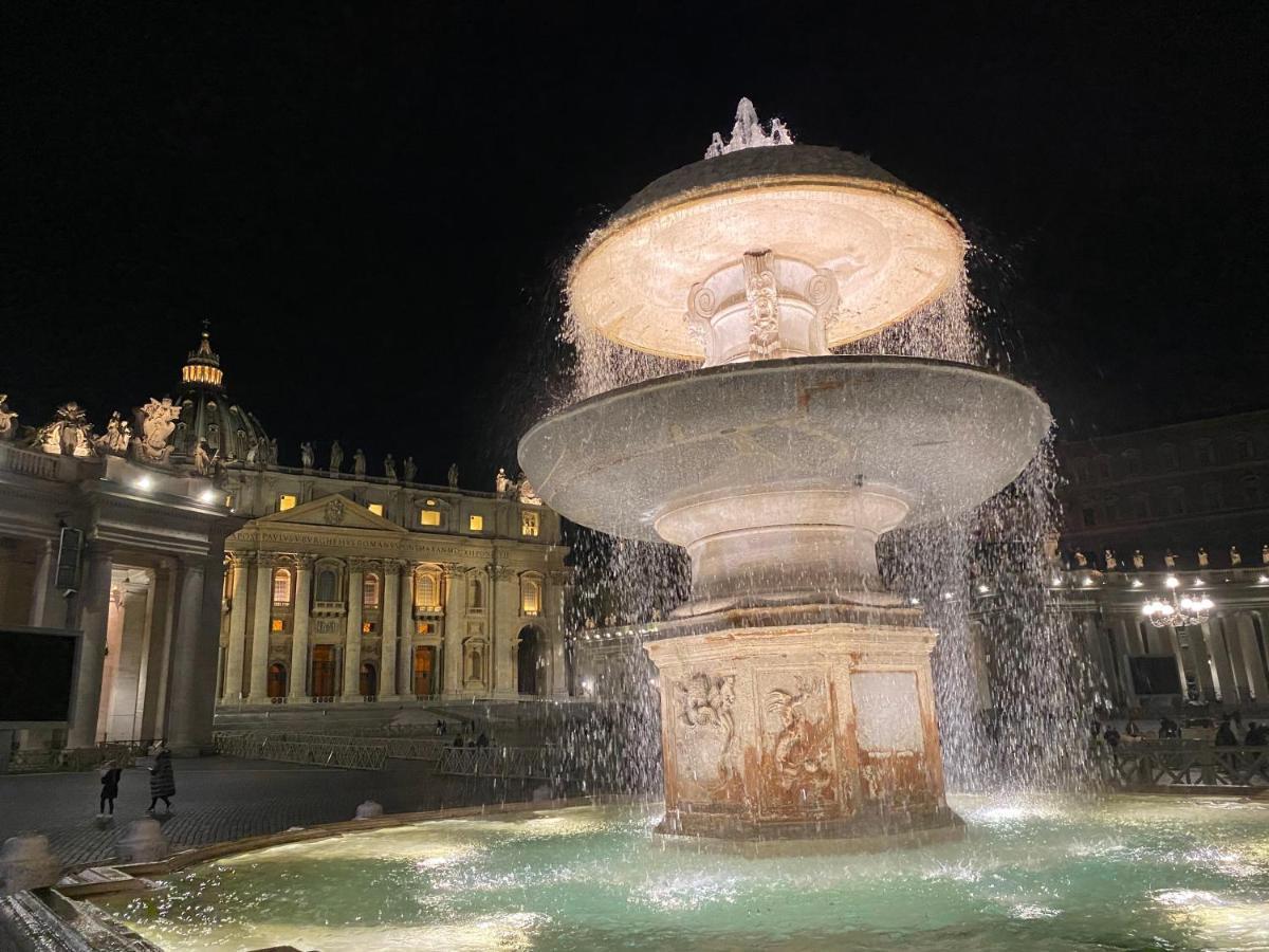 La Petite Sissi Vaticano Roma Apartment Exterior foto